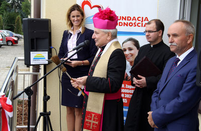 Bp Edward Janiak poświęcił Dom Seniora w Liskowie