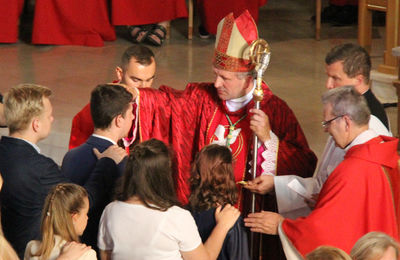 Bp Buzun zachęcał do naśladowania Piotra i Pawła