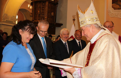 Ks. Bp Edward na uroczystości 600-lecia miasta Grabowa