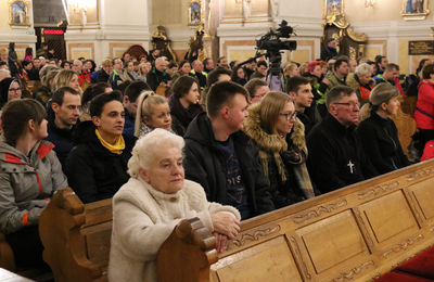 Wierni z diecezji na Ekstremalnej Drodze Krzyżowej