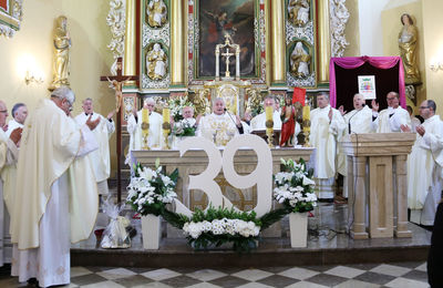 Dziękczynienie Ks. Biskupa Edwarda za 39 lat kapłaństwa