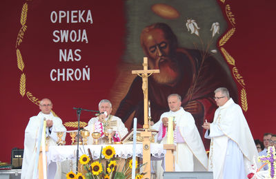 Dożynki diecezjalno-gminne w Odolanowie